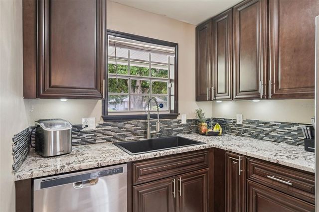 3102 GARDEN COURT, St Cloud, FL 34769