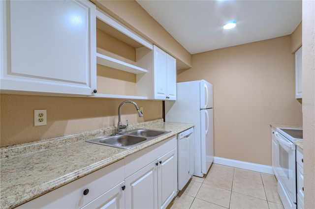 518 ORANGE 12, Altamonte Springs, FL 32701