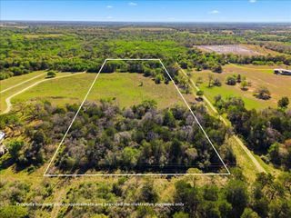 0 Cr 437, Harwood, TX 78629
