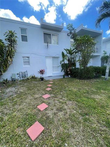 1255 W 49th Pl E102, Hialeah, FL 33012