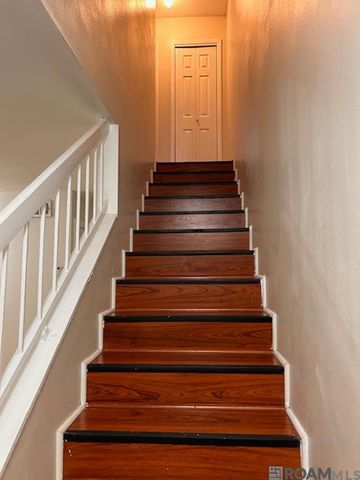 2621 Kelli Dr, Denham Springs, LA 70726