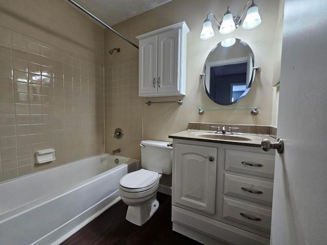 1792 Plains Boulevard, Powell, OH 43065