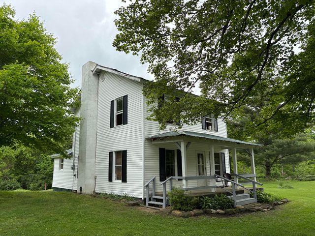 2855 Furnace Junction Road, Ravenna, KY 40472