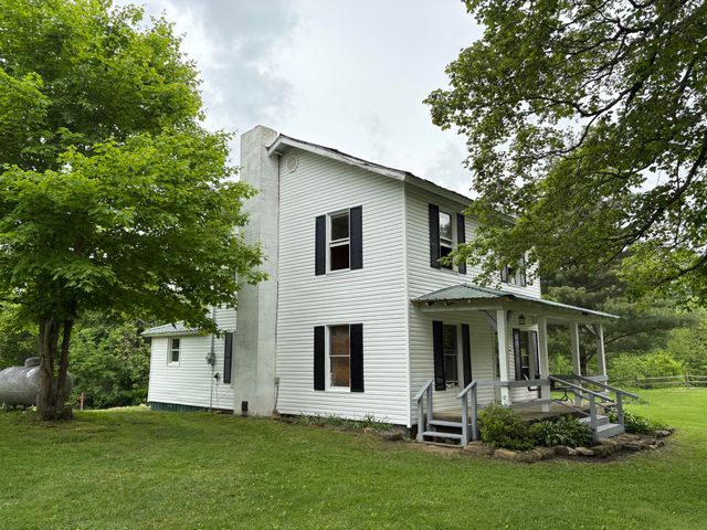 2855 Furnace Junction Road, Ravenna, KY 40472