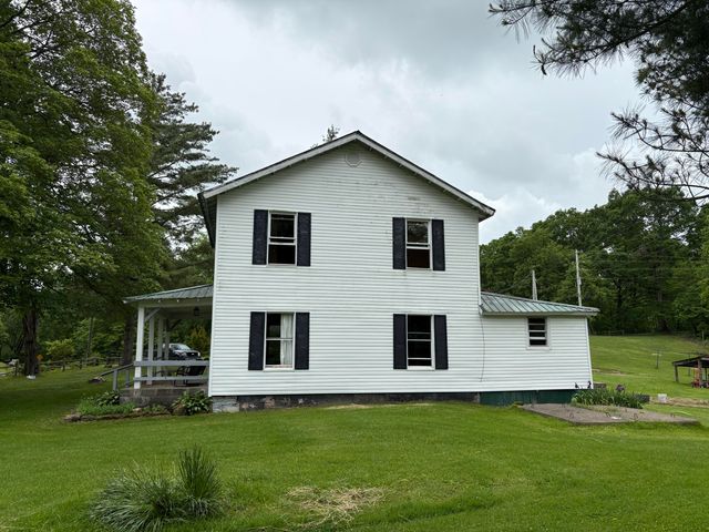 2855 Furnace Junction Road, Ravenna, KY 40472