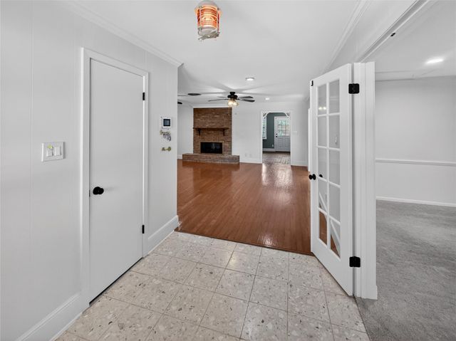 9023 Springview Lane, Houston, TX 77080
