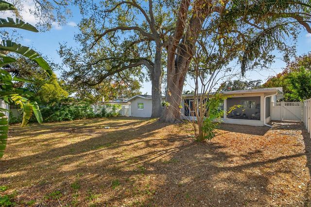 1648 LEISURE DRIVE, Clearwater, FL 33756