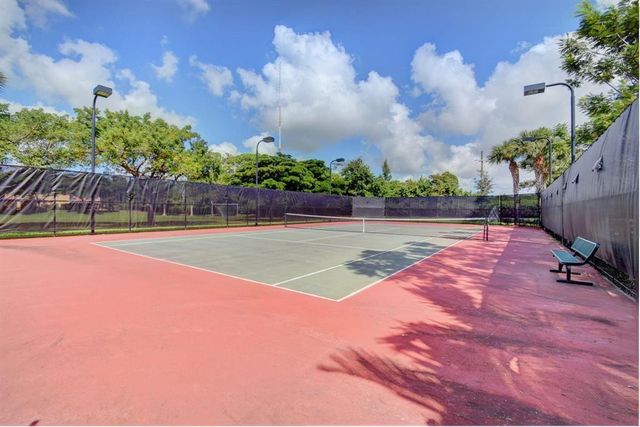 10941 Bitternut Hickory Lane, Boynton Beach, FL 33437