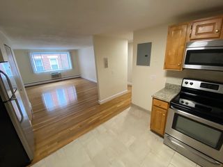 230 Babcock Street 3G, Brookline, MA 02446
