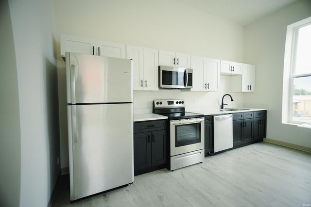 350 N Main Street, Frankfort, IN 46041