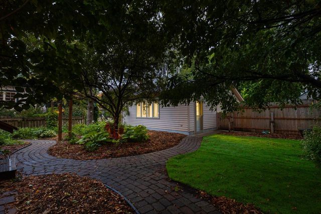 4848 Ewing Avenue S, Minneapolis, MN 55410