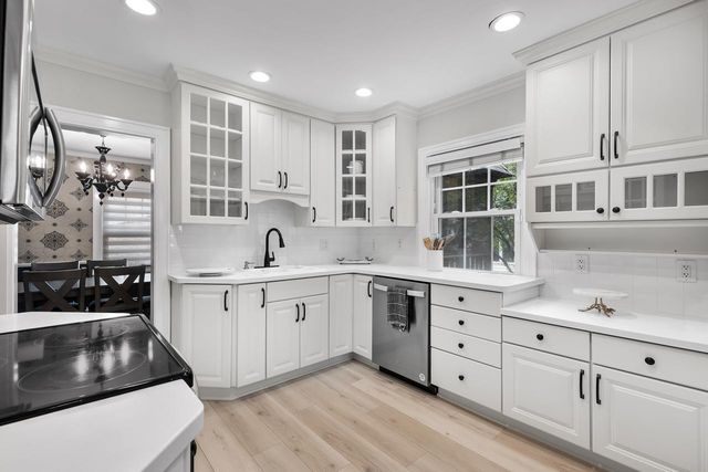 4848 Ewing Avenue S, Minneapolis, MN 55410