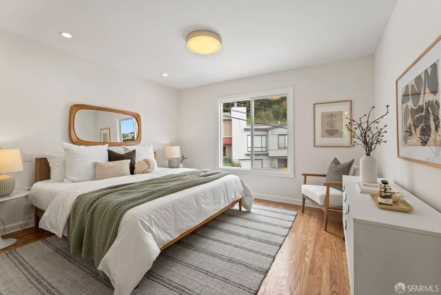 313 Los Palmos Drive, San Francisco, CA 94127