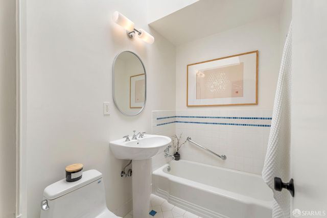 313 Los Palmos Drive, San Francisco, CA 94127