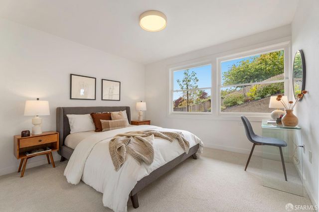 313 Los Palmos Drive, San Francisco, CA 94127