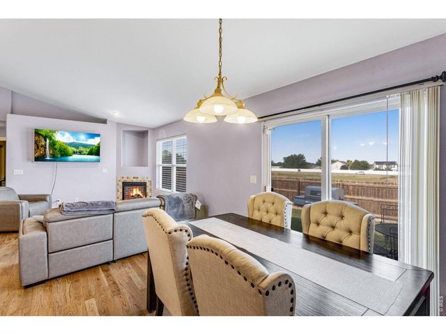 3810 Dove Ln, Evans, CO 80620