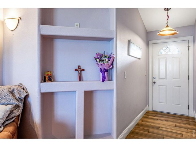 3810 Dove Ln, Evans, CO 80620