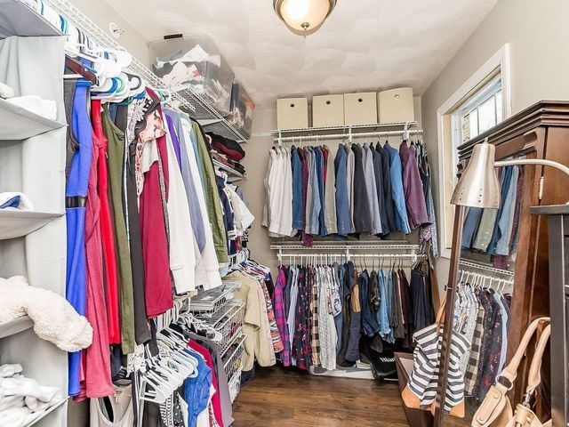 132 Dolphin Ave, Revere, MA 02151