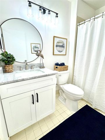 1054 NW 53rd Street, Deerfield Beach, FL 33064