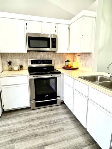 1054 NW 53rd Street, Deerfield Beach, FL 33064