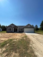 5456 84th Street SE, Caledonia, MI 49316