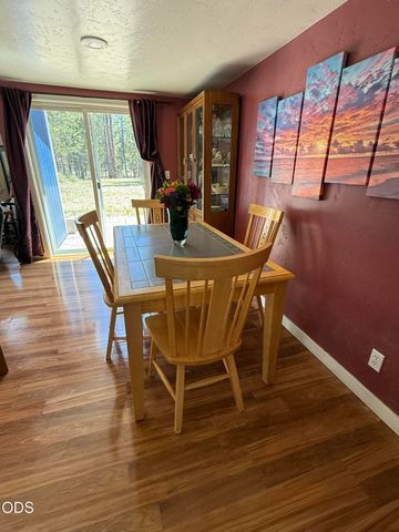 52505 Pine Drive, La Pine, OR 97739