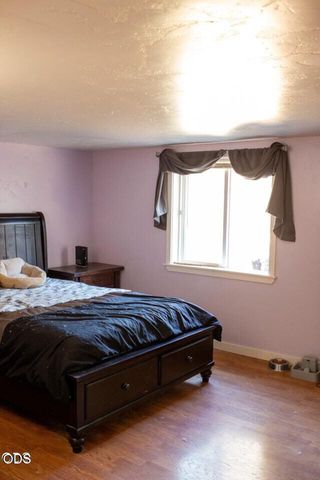 52505 Pine Drive, La Pine, OR 97739
