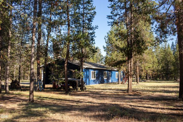 52505 Pine Drive, La Pine, OR 97739