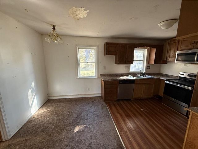 17249 S Prospect Avenue, Belton, MO 64012