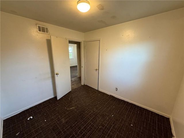 17249 S Prospect Avenue, Belton, MO 64012