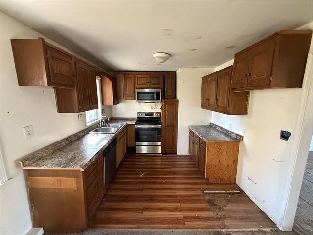 17249 S Prospect Avenue, Belton, MO 64012