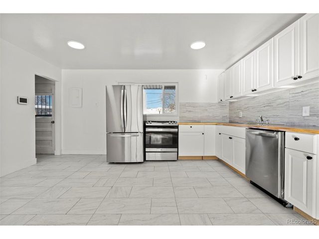 5681 Demott Ave, Commerce City, CO 80022