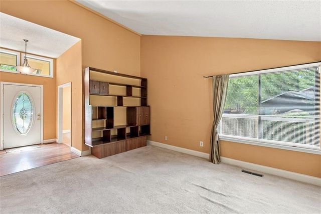 6906 Springwood Drive, Douglasville, GA 30135