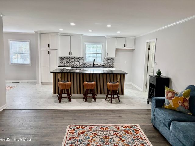 2501 Steeple Chase Drive, New Bern, NC 28562