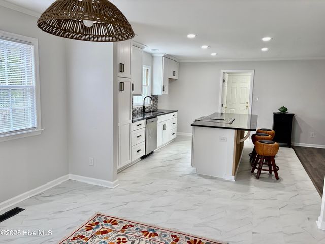 2501 Steeple Chase Drive, New Bern, NC 28562