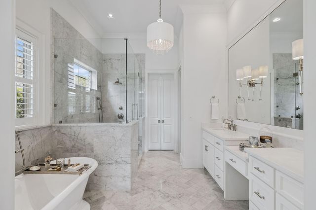 4600 Nautical Court, Destin, FL 32541