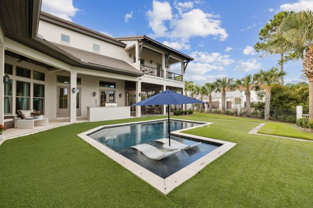 4600 Nautical Court, Destin, FL 32541