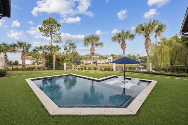 4600 Nautical Court, Destin, FL 32541