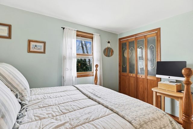 5 Currier Drive, Framingham, MA 01701