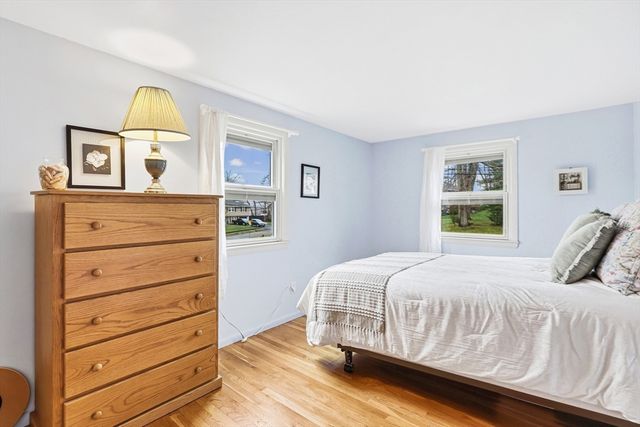 5 Currier Drive, Framingham, MA 01701