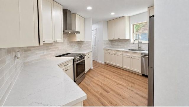 9402 Stockport Drive, Spring, TX 77379