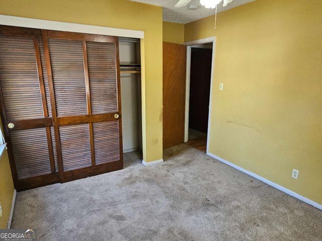 2560 Kennesaw Drive NW, Kennesaw, GA 30152