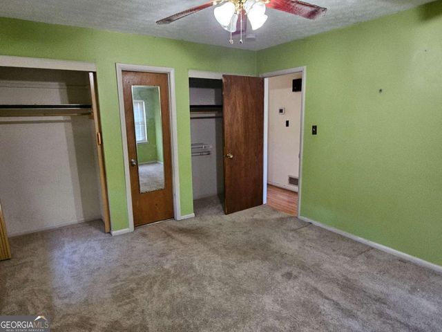 2560 Kennesaw Drive NW, Kennesaw, GA 30152