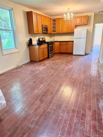 145-54 107th Avenue 1, Jamaica, NY 11435