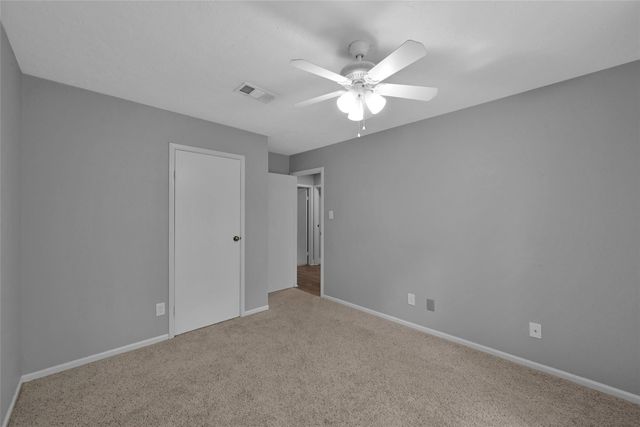 14 E Wandering Oak Drive, The Woodlands, TX 77381