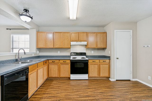 14 KENROCK RDG, San Antonio, TX 78254