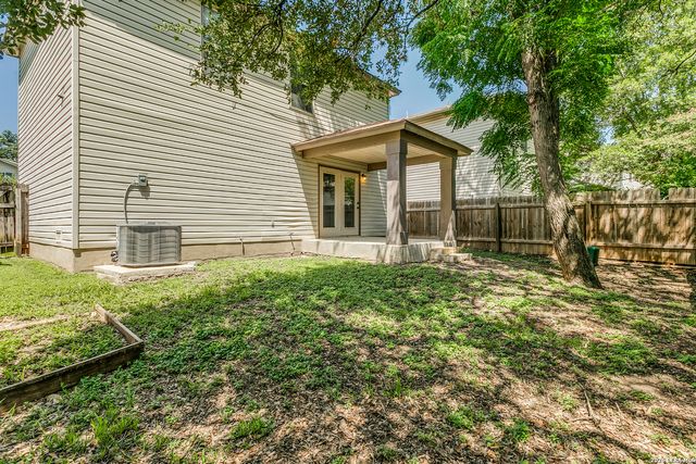 14 KENROCK RDG, San Antonio, TX 78254