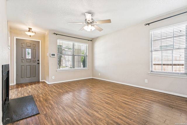 14 KENROCK RDG, San Antonio, TX 78254