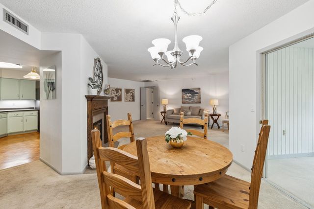 14601 Atrium Way 329, Minnetonka, MN 55345