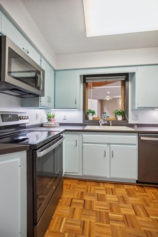 14601 Atrium Way 329, Minnetonka, MN 55345